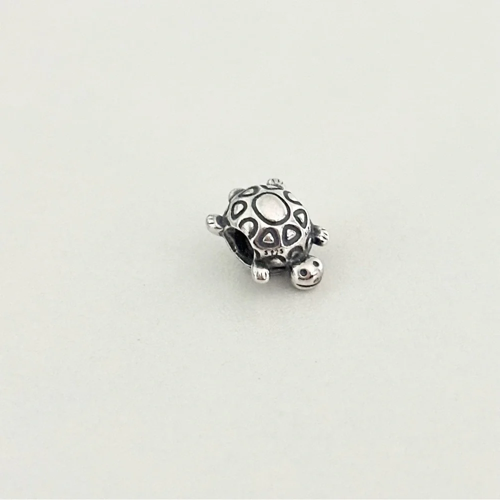 Pandora Cute Smiling Turtle Animal Retired Bead Charm